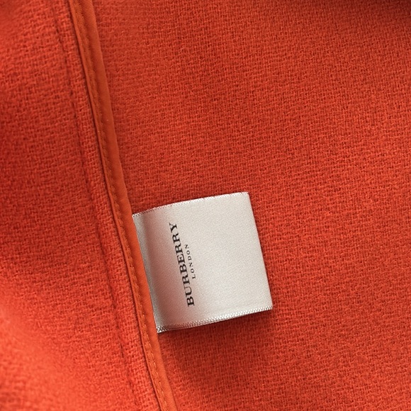 Women’s Burberry London duffle-coat. Size Small - Picture 12 of 13